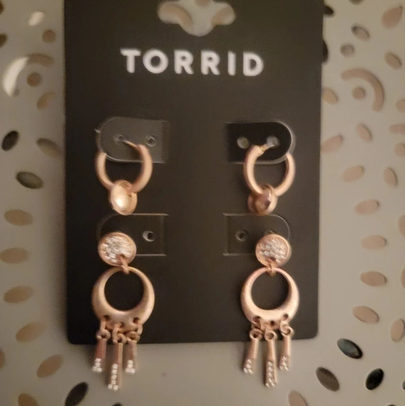 Torrid earrings - Picture 1 of 2